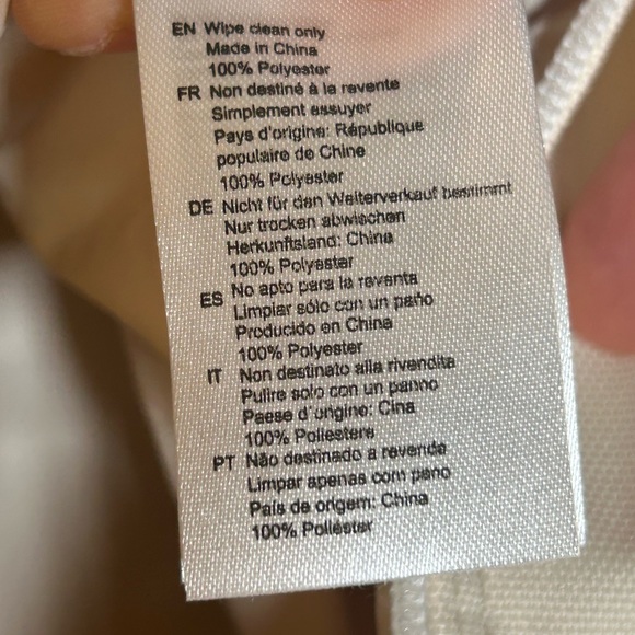 Lacoste Weekender Bag - Picture 6 of 7